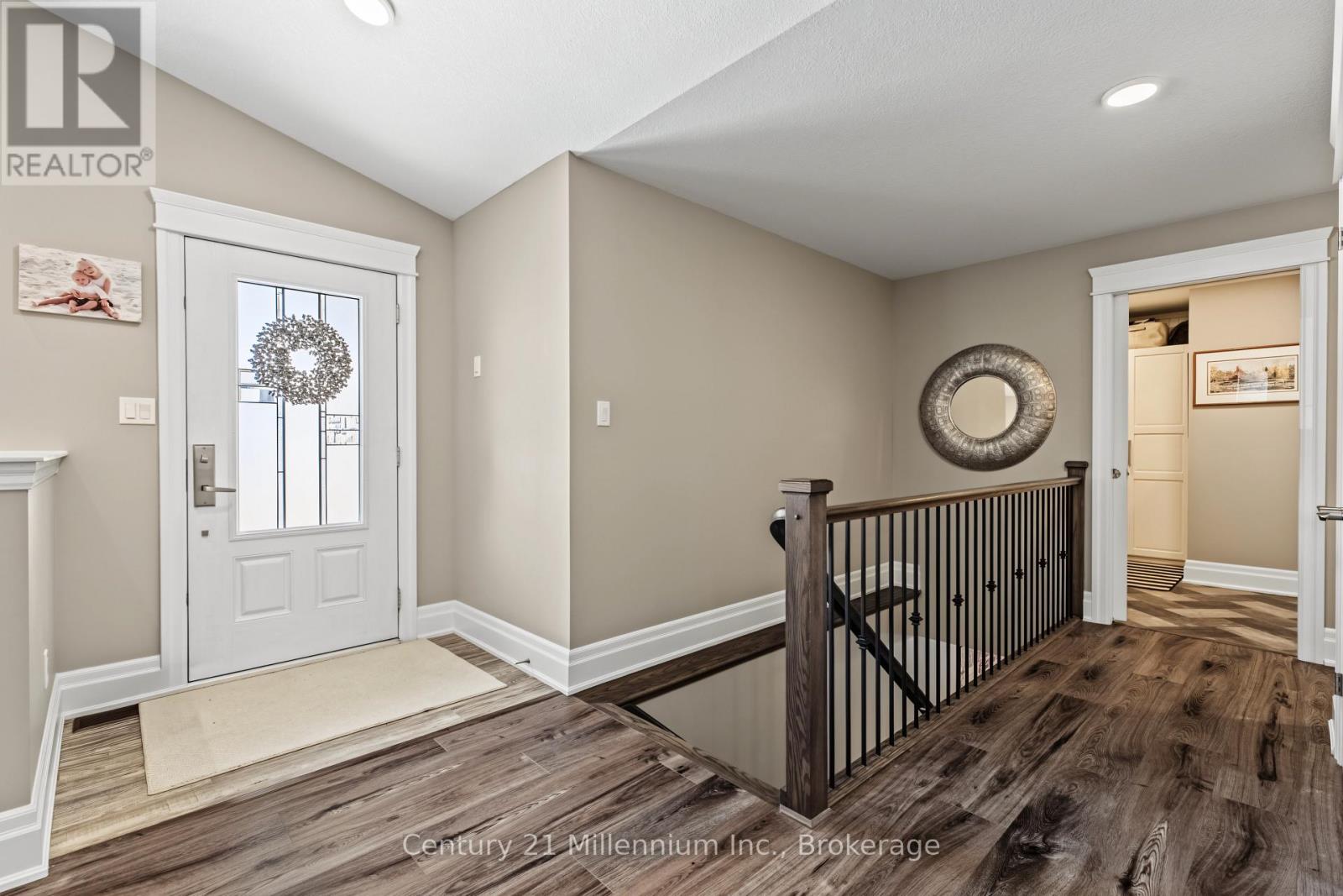 215 Djay Crescent, West Grey, Ontario  N0G 1R0 - Photo 6 - X13688478