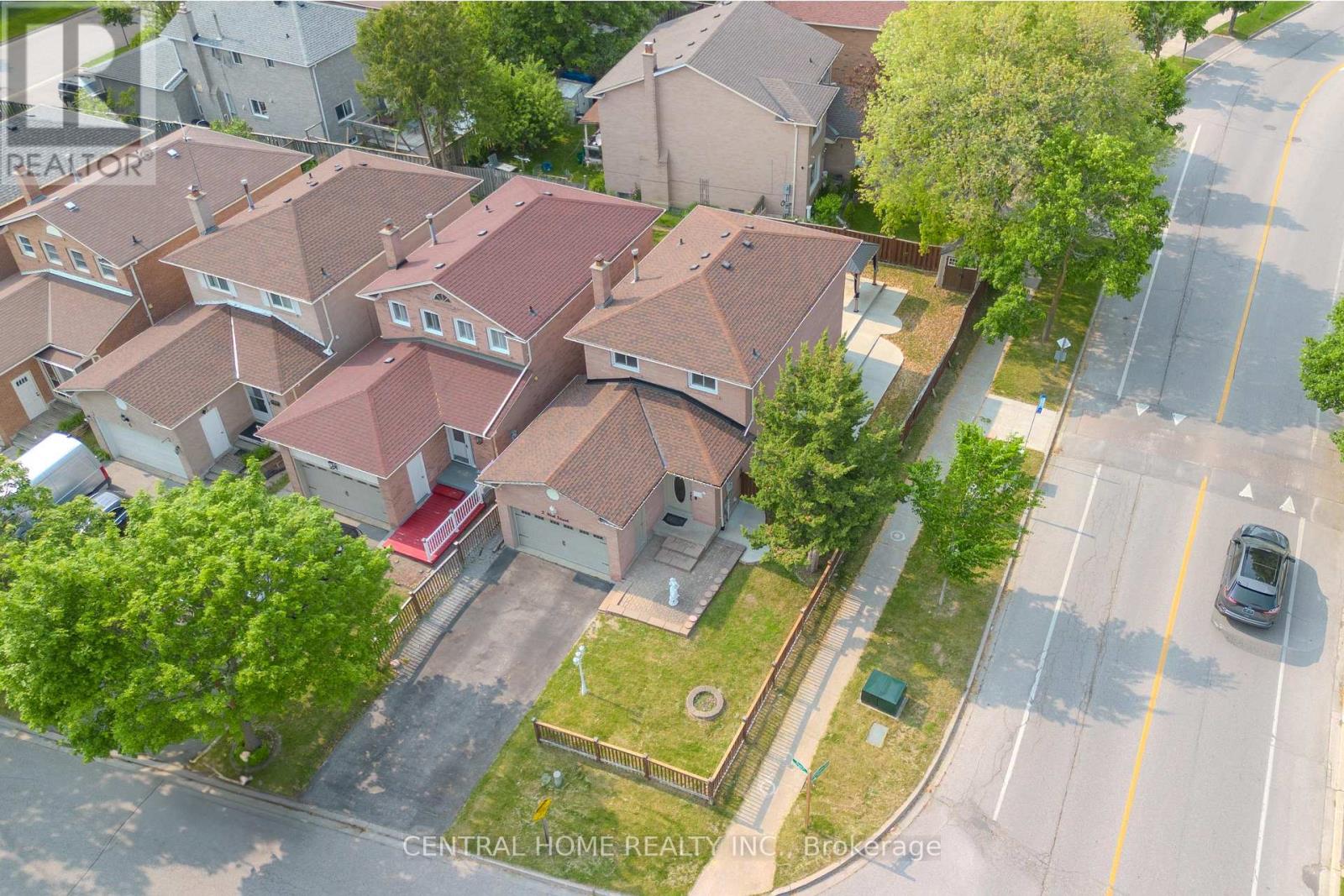 2 Noel Street, Markham, Ontario  L3P 5C8 - Photo 5 - N13688400