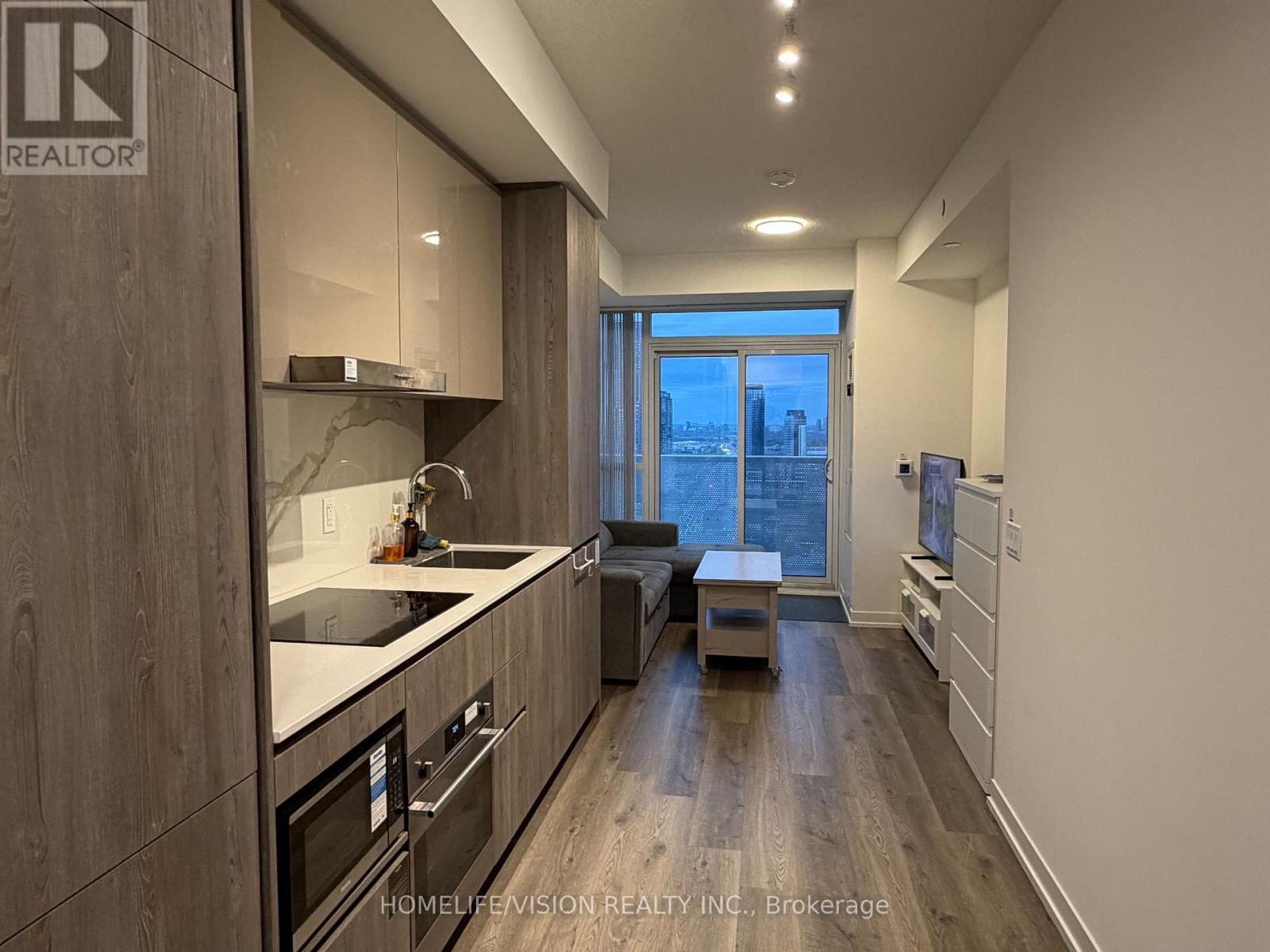 3207 - 8 Interchange Way, Vaughan, Ontario  L4K 0R2 - Photo 8 - N13688414