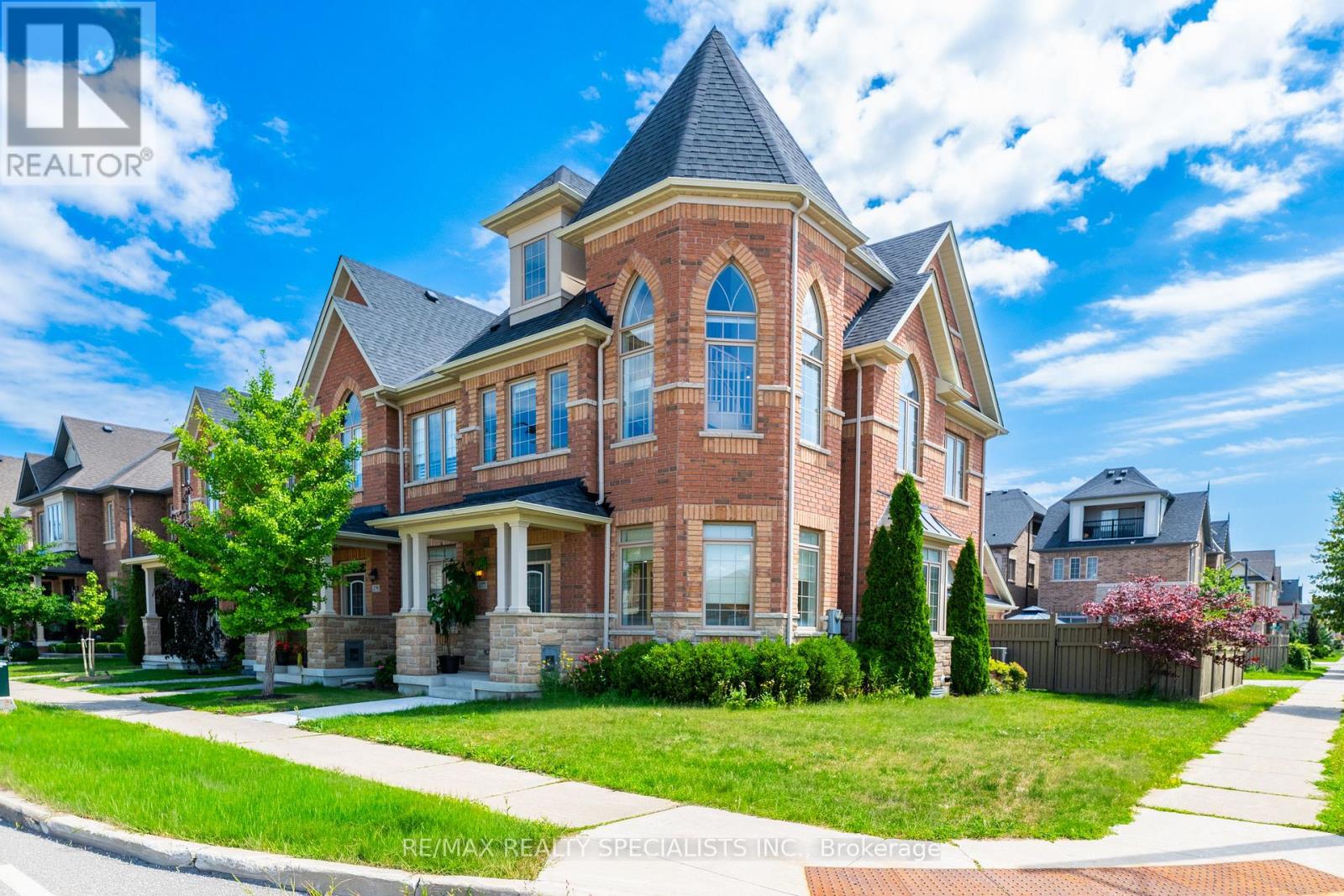 177 East's Corners Boulevard, Vaughan, Ontario  L4H 3Z9 - Photo 2 - N13688536