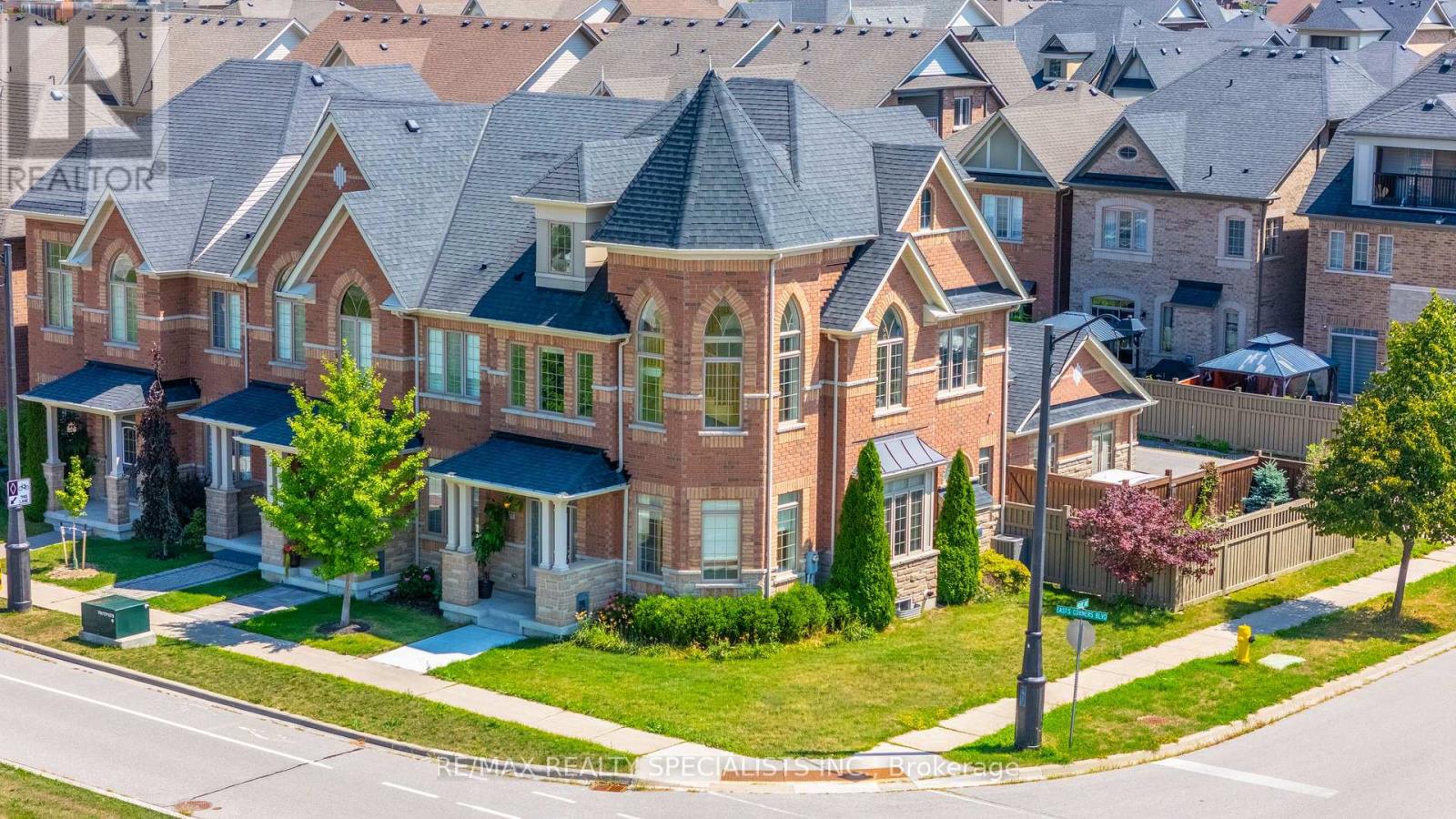 177 East's Corners Boulevard, Vaughan, Ontario  L4H 3Z9 - Photo 3 - N13688536