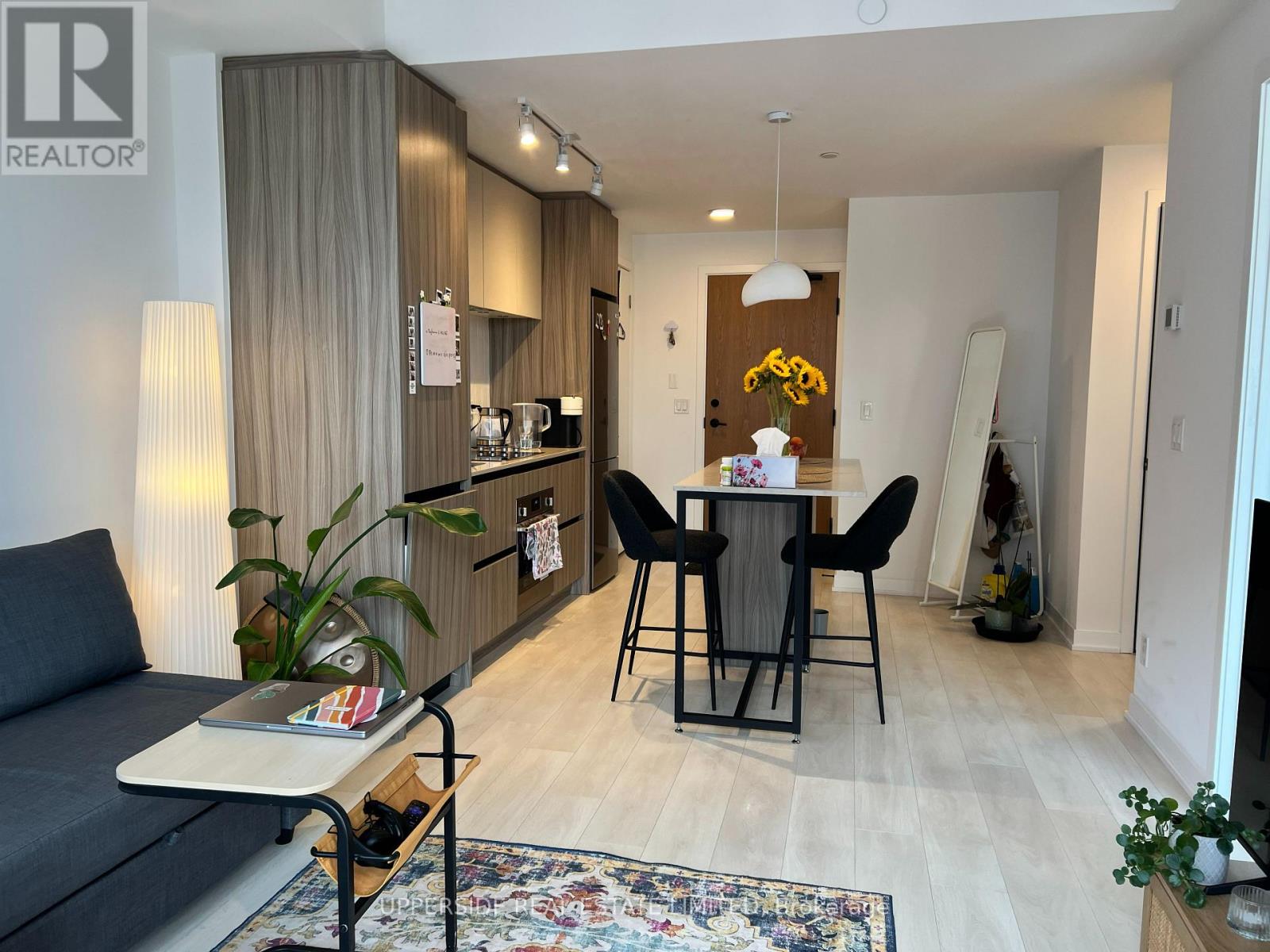 1410 - 7950 Bathurst Street, Vaughan, Ontario  L4J 0L4 - Photo 3 - N13688578