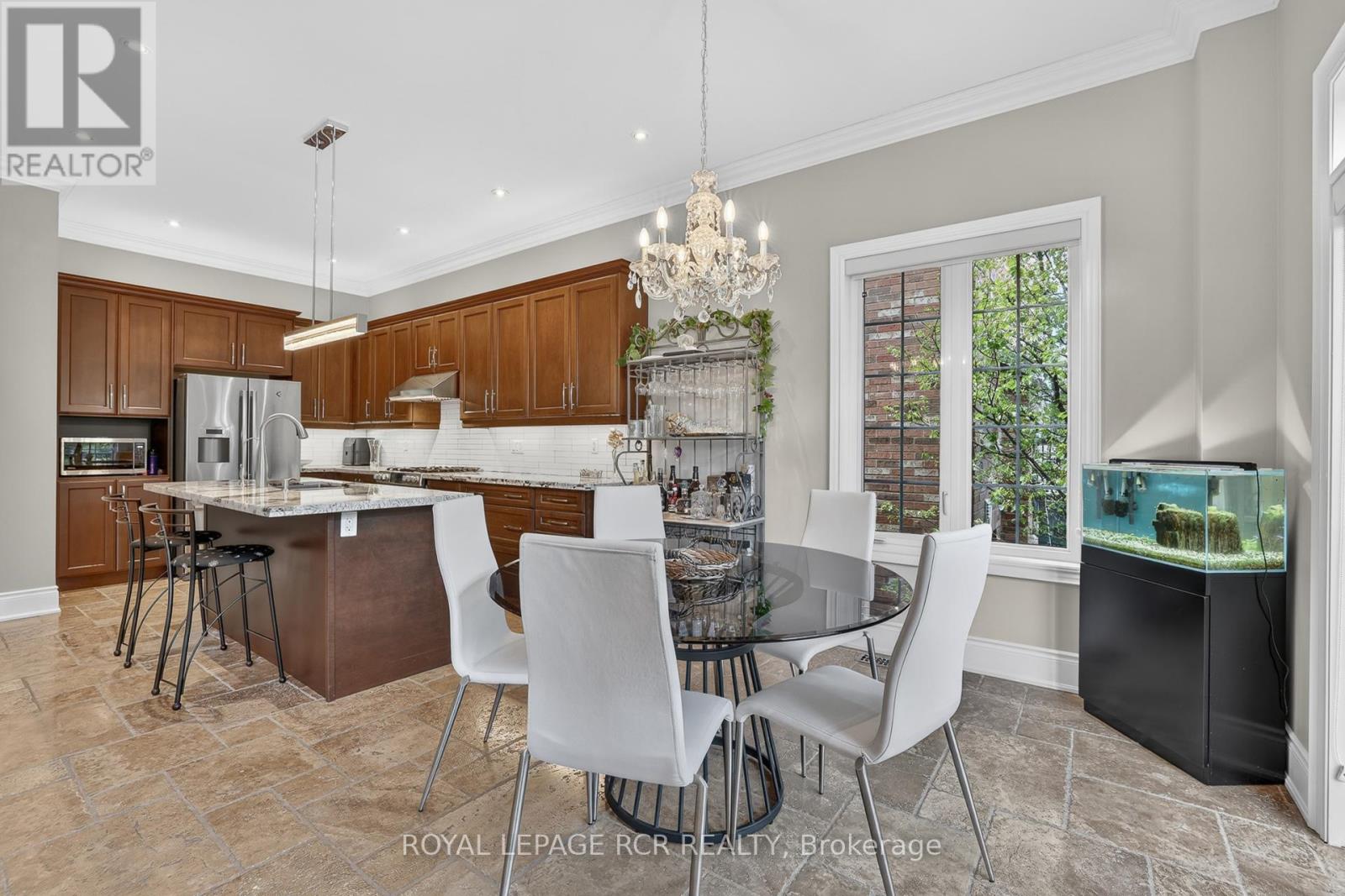 19 Emerald Heights Drive, Whitchurch-Stouffville, Ontario  L4A 0C8 - Photo 19 - N13688588