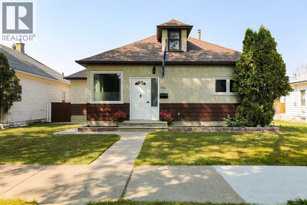 732 12B Street N, lethbridge, Alberta