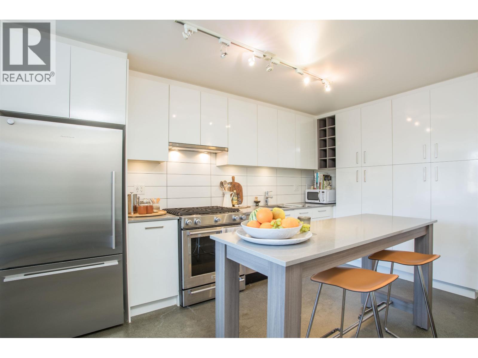 307 231 E Pender Street, Vancouver, British Columbia V6A 0G3 - Photo 14 - R3119036