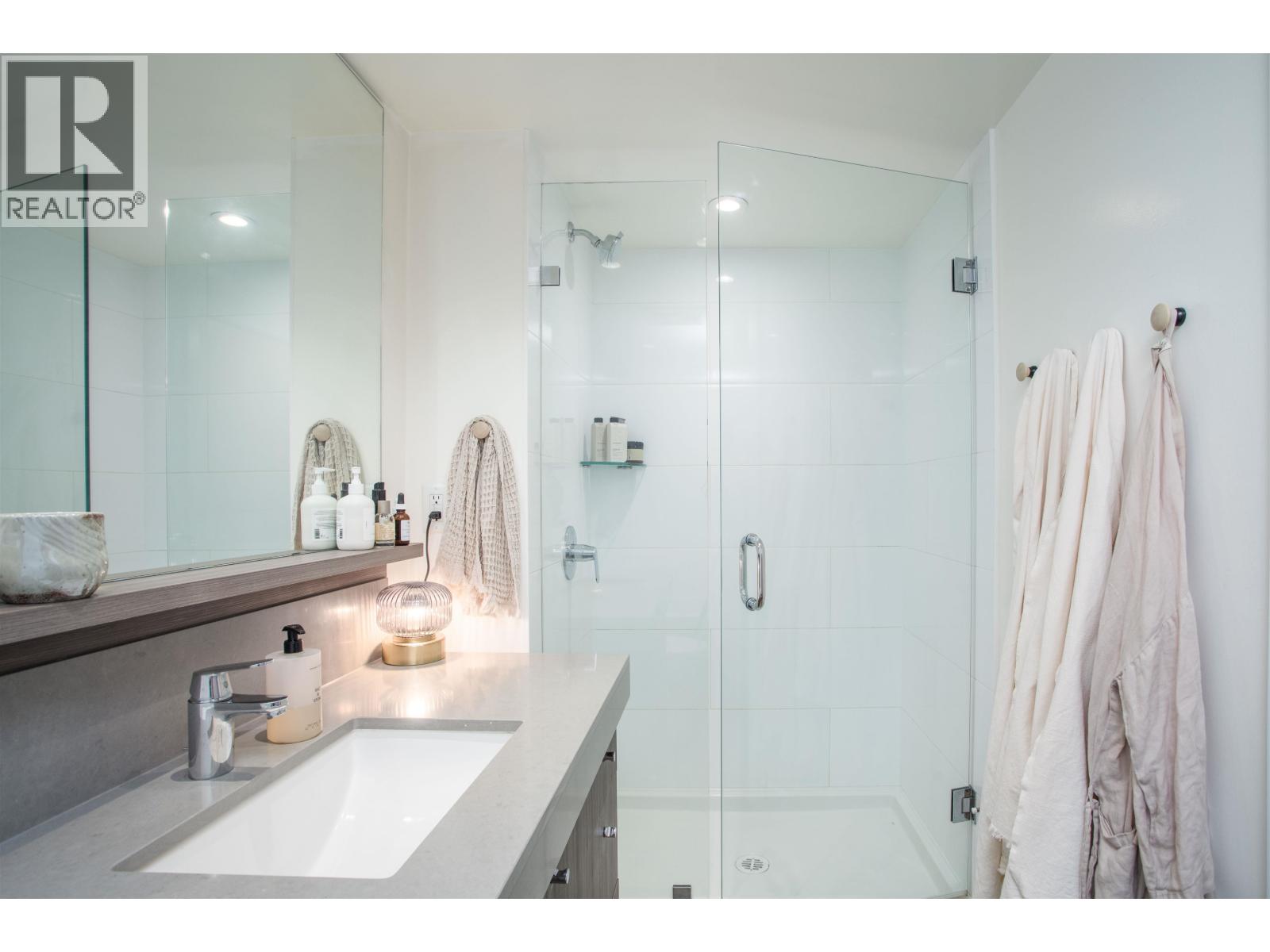 307 231 E Pender Street, Vancouver, British Columbia V6A 0G3 - Photo 24 - R3119036