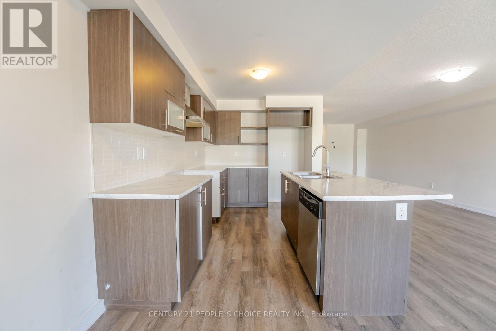 108 Golden Spring Drive, Brampton, Ontario L7A 4N7 - Photo 15 - W13604328