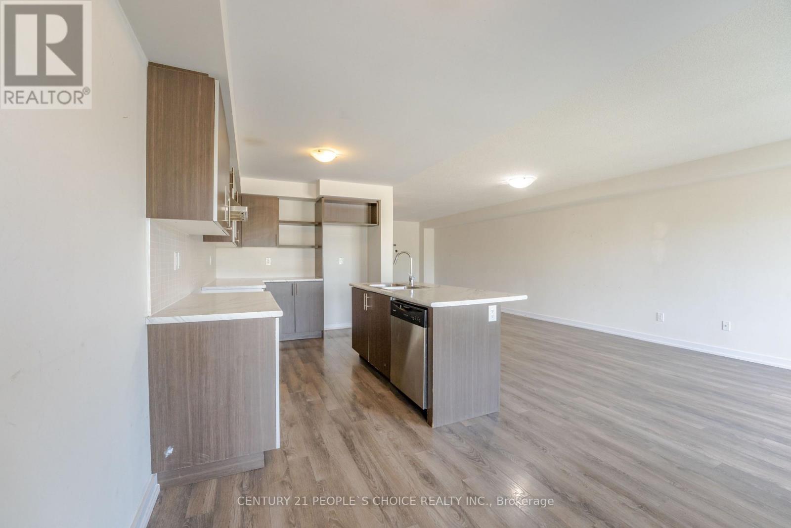 108 Golden Spring Drive, Brampton, Ontario L7A 4N7 - Photo 14 - W13604328