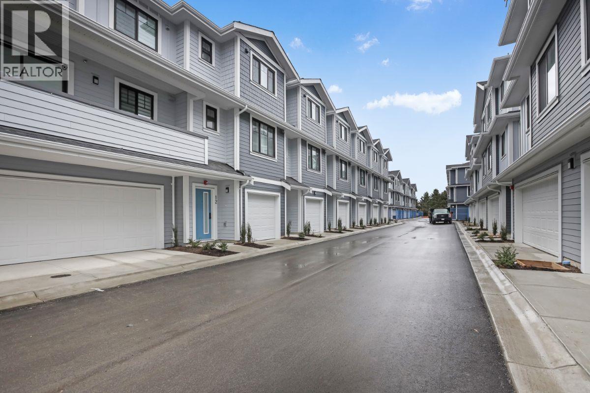12 789 Ota Avenue, New Westminster, British Columbia  V3M 0M7 - Photo 2 - R3156782