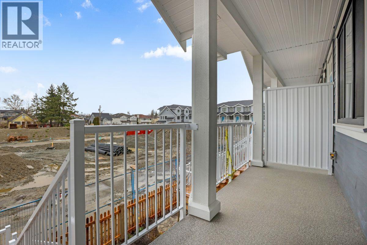 12 789 Ota Avenue, New Westminster, British Columbia  V3M 0M7 - Photo 3 - R3156782