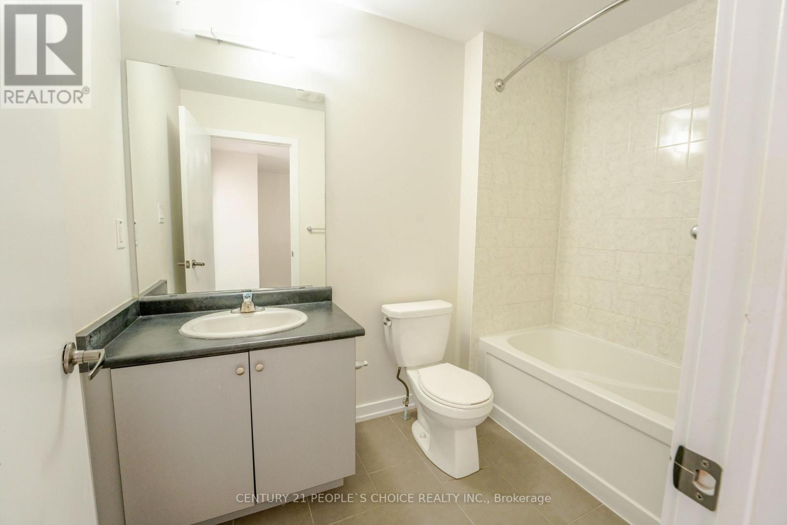 108 Golden Spring Drive, Brampton, Ontario L7A 4N7 - Photo 30 - W13604328