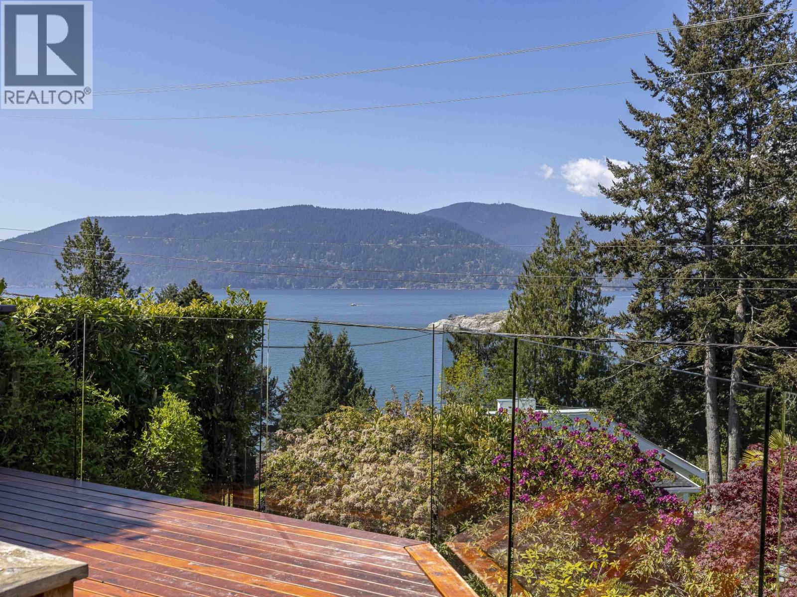 6248 Wellington Avenue, West Vancouver, British Columbia  V7W 2H4 - Photo 14 - R3156737