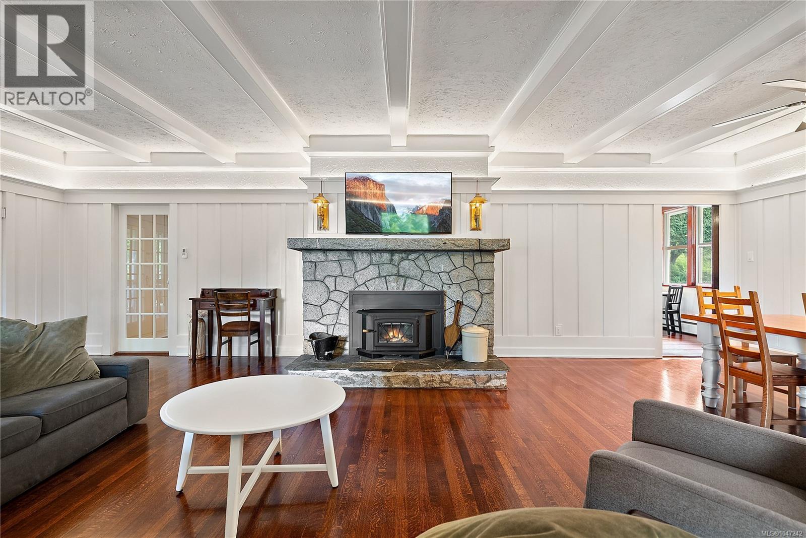 600 Seacliffe Rd, North Saanich, British Columbia  V8L 5W1 - Photo 4 - 1047242