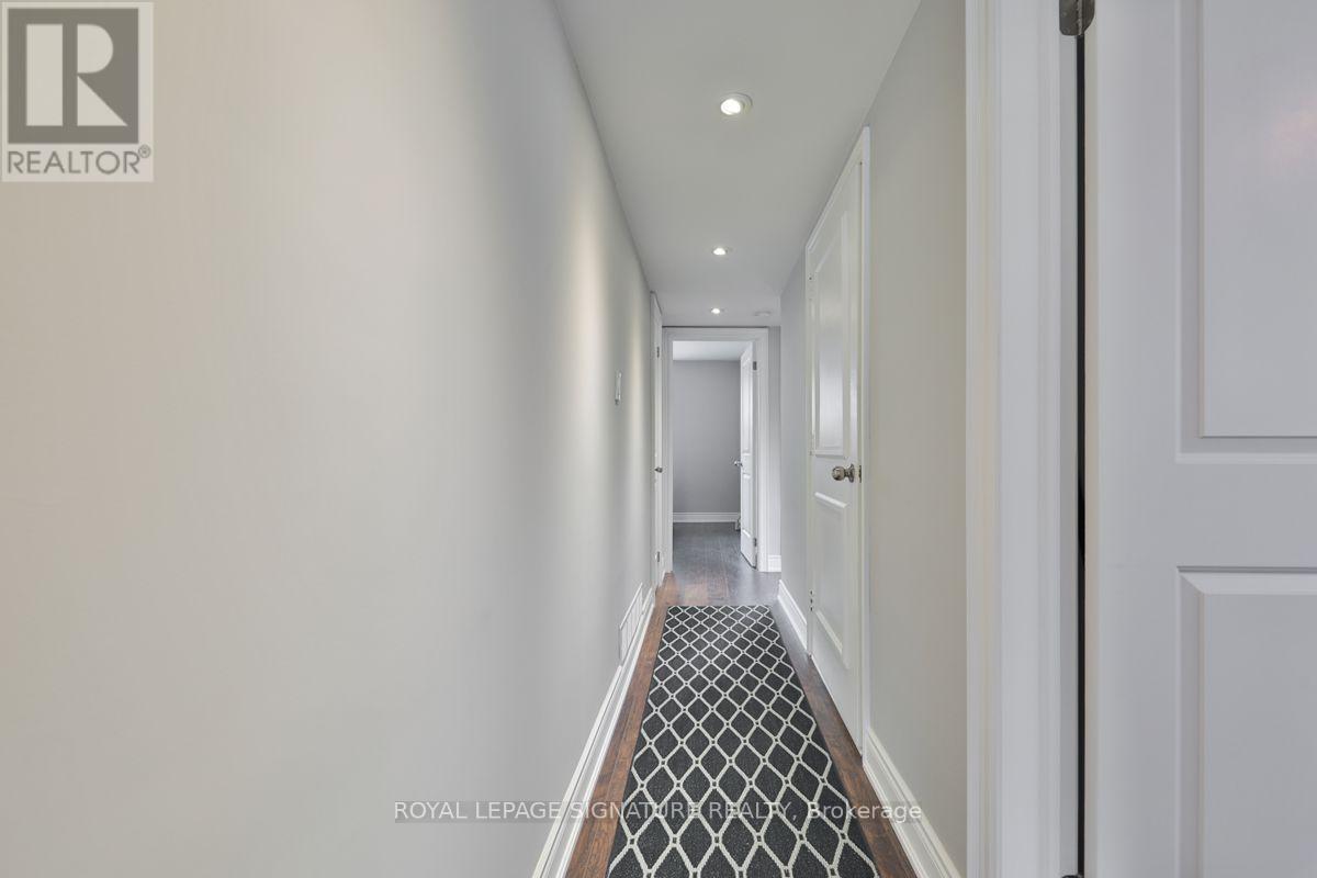 2 - 65 Mississauga Road, Mississauga, Ontario  L5H 2H9 - Photo 9 - W13688428