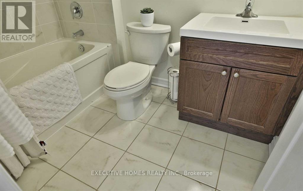 288 Reis Place, Milton, Ontario  L9E 0A9 - Photo 10 - W13688448