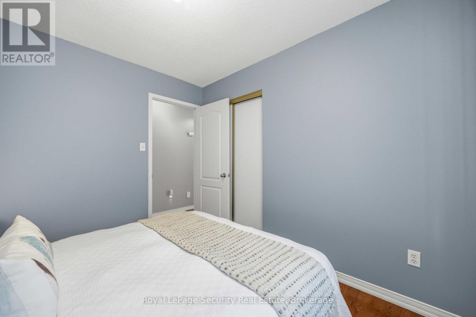 46 Birchway Place, Halton Hills, Ontario  L7J 2X7 - Photo 28 - W13688450