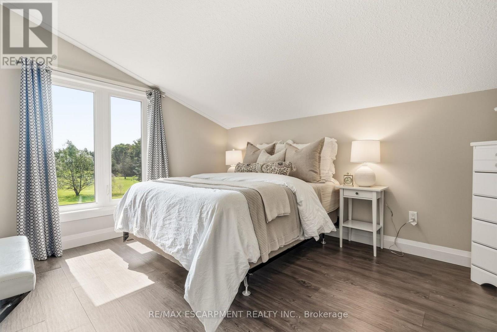 1400 1 Side Road, Burlington, Ontario  L7P 0R9 - Photo 48 - W13688530