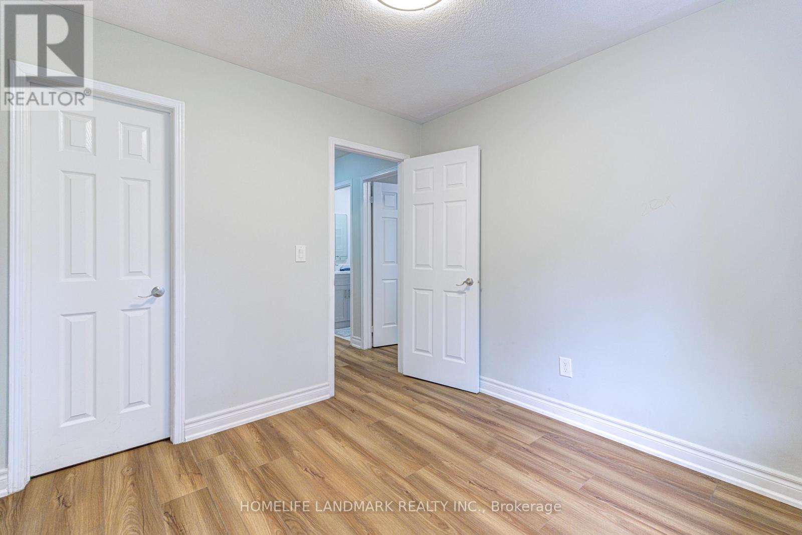 1192 Prestonwood Crescent, Mississauga, Ontario  L5V 2V3 - Photo 17 - W13688590
