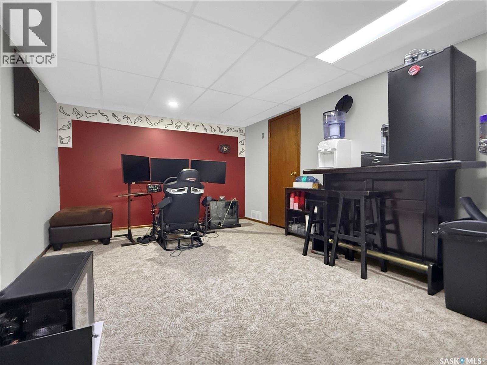 445 4th Avenue Nw, Swift Current, Saskatchewan  S9H 0V4 - Photo 17 - SK045934