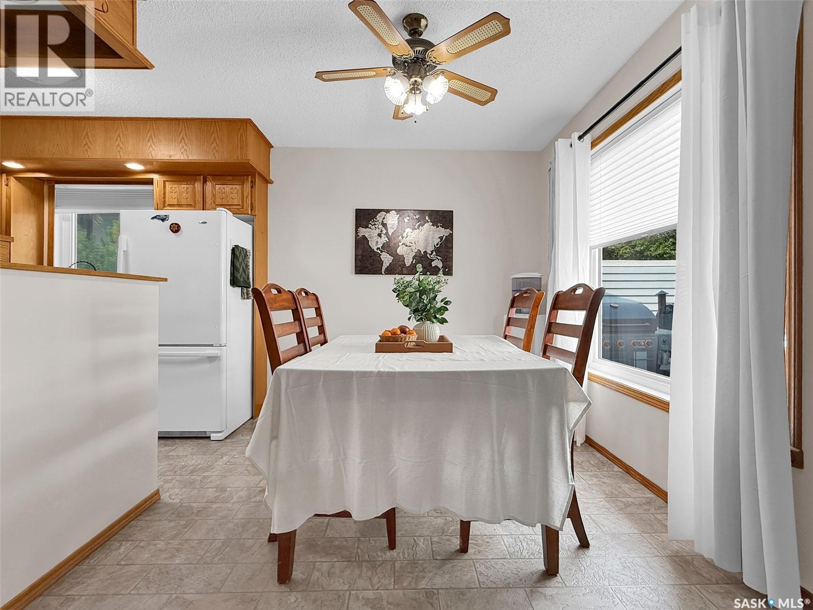 445 4th Avenue Nw, Swift Current, Saskatchewan  S9H 0V4 - Photo 8 - SK045934