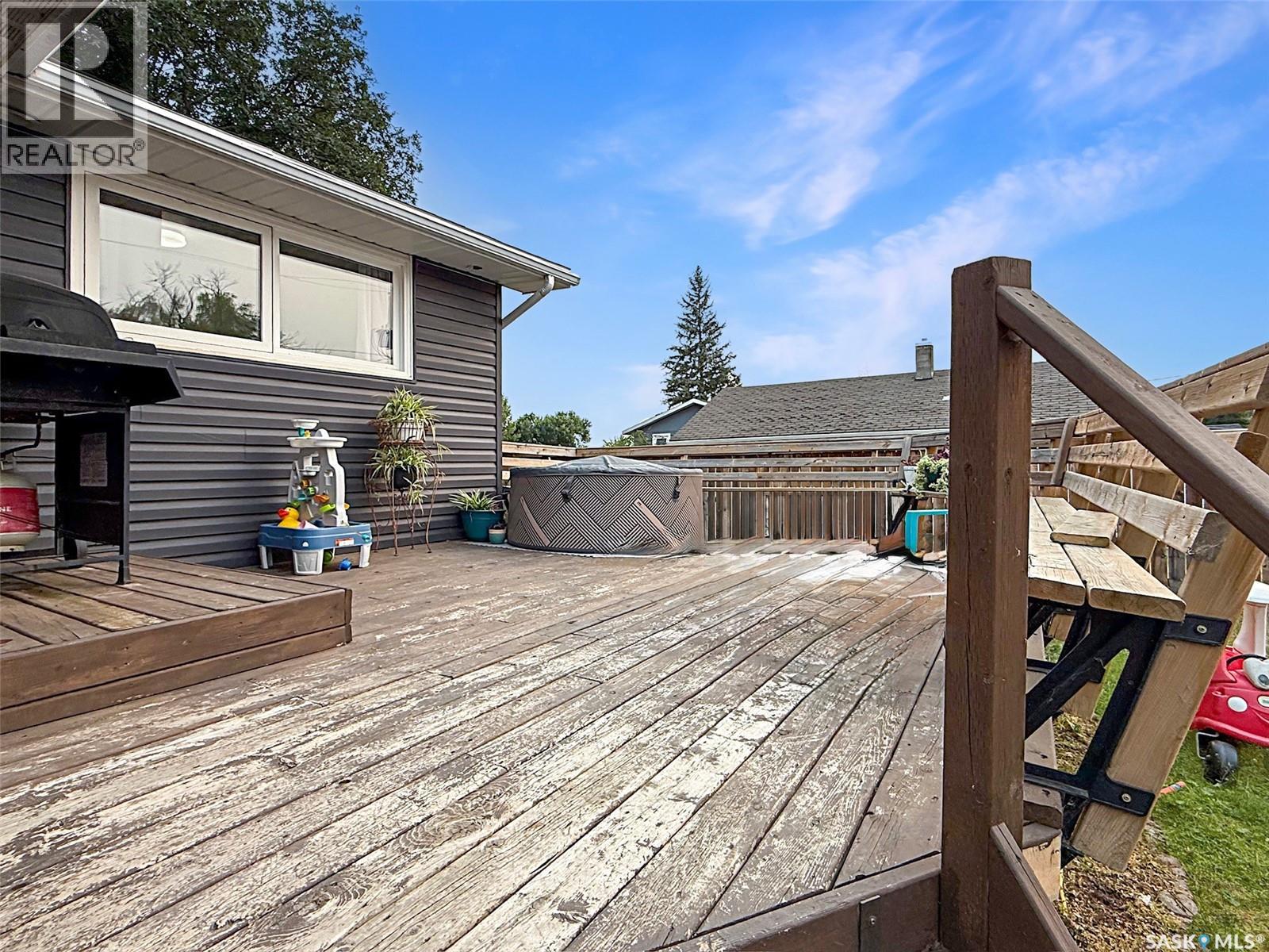1151 Chaplin Street E, Swift Current, Saskatchewan  S9H 1J9 - Photo 22 - SK045924