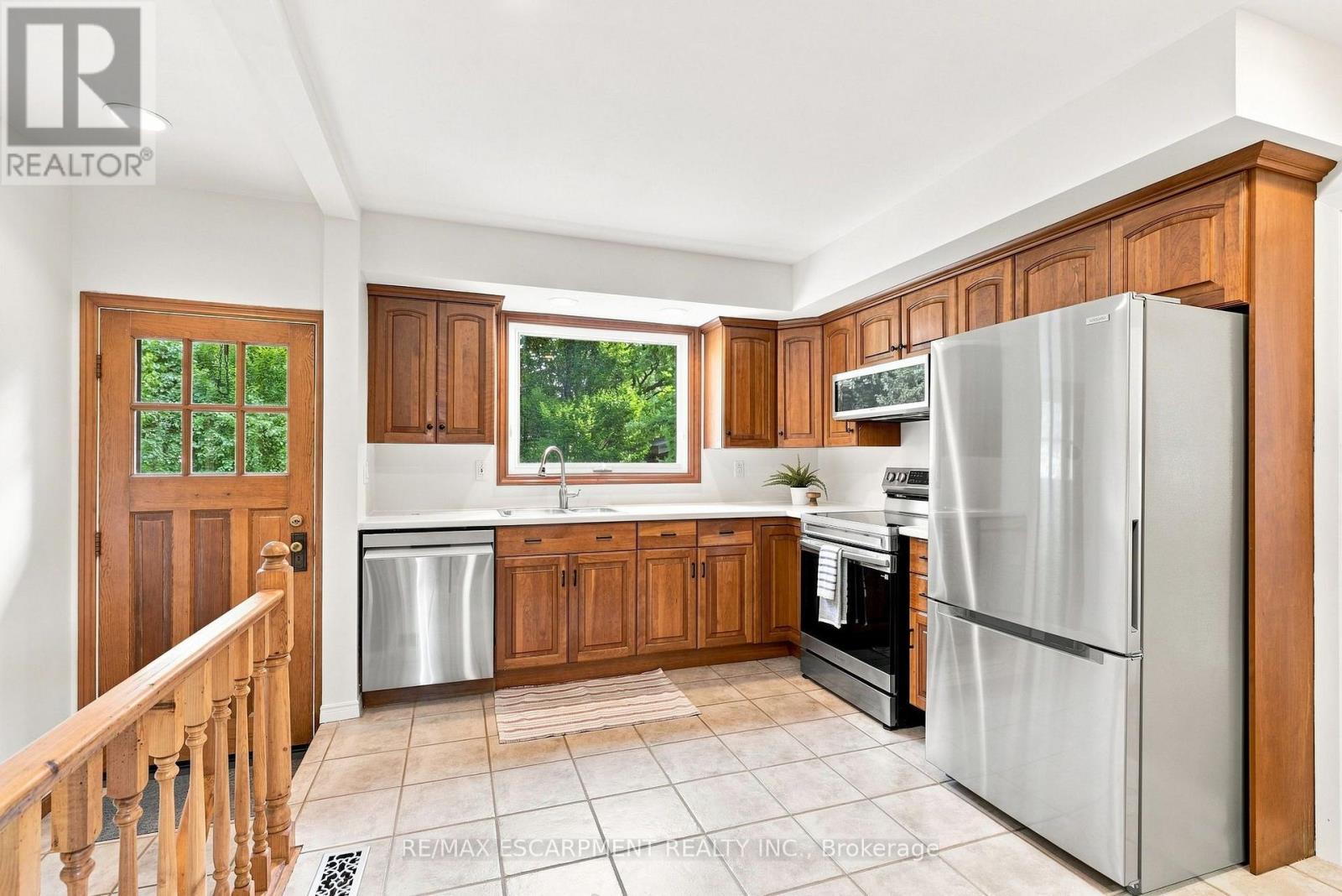 75 Flamboro Street, Hamilton, Ontario  L0R 2H0 - Photo 17 - X13688422