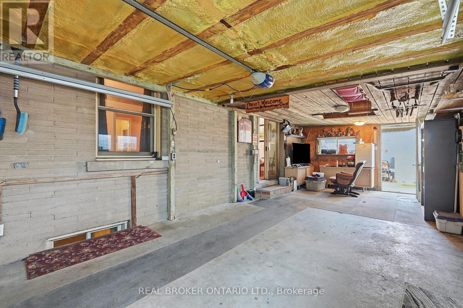 21 Oakwood Avenue, Kitchener, Ontario  N2H 6G8 - Photo 28 - X13688442