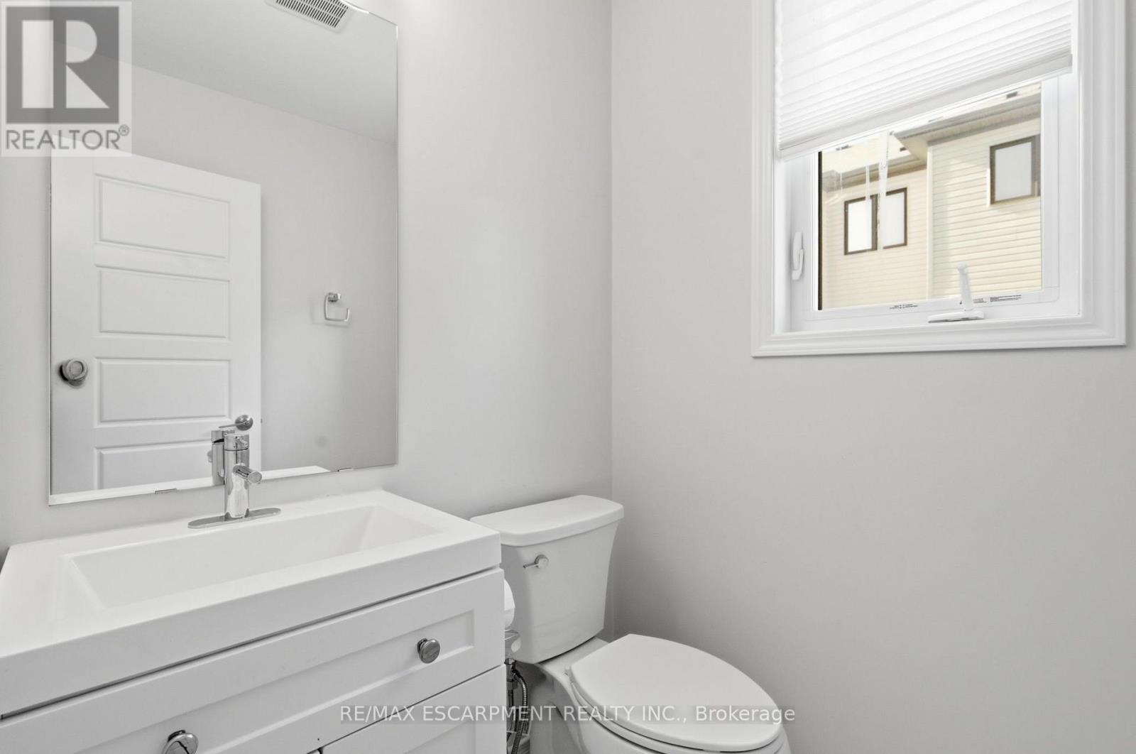 8 Magdalena Street, Hamilton, Ontario  L8K 5R9 - Photo 15 - X13688498