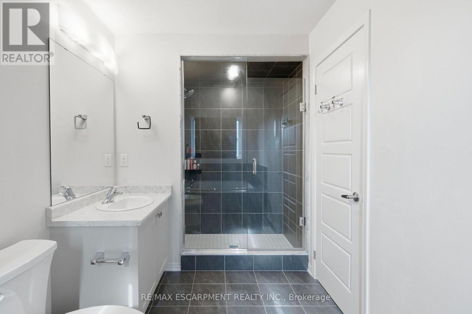 8 Magdalena Street, Hamilton, Ontario  L8K 5R9 - Photo 20 - X13688498