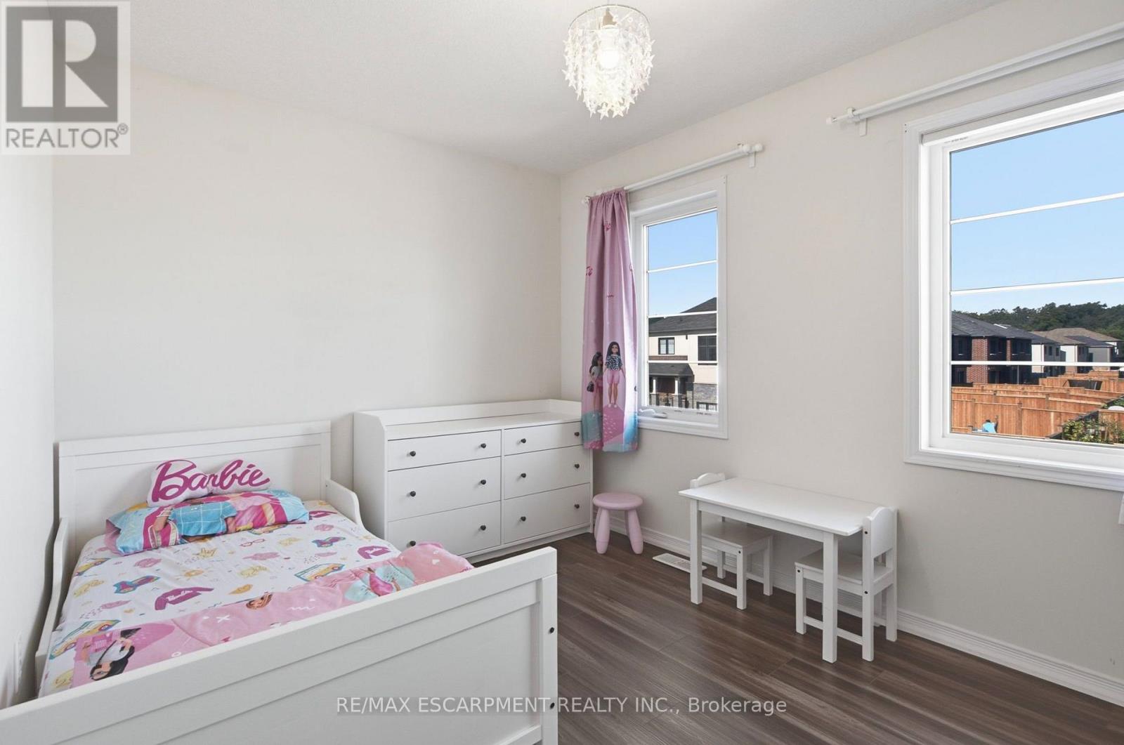 8 Magdalena Street, Hamilton, Ontario  L8K 5R9 - Photo 25 - X13688498
