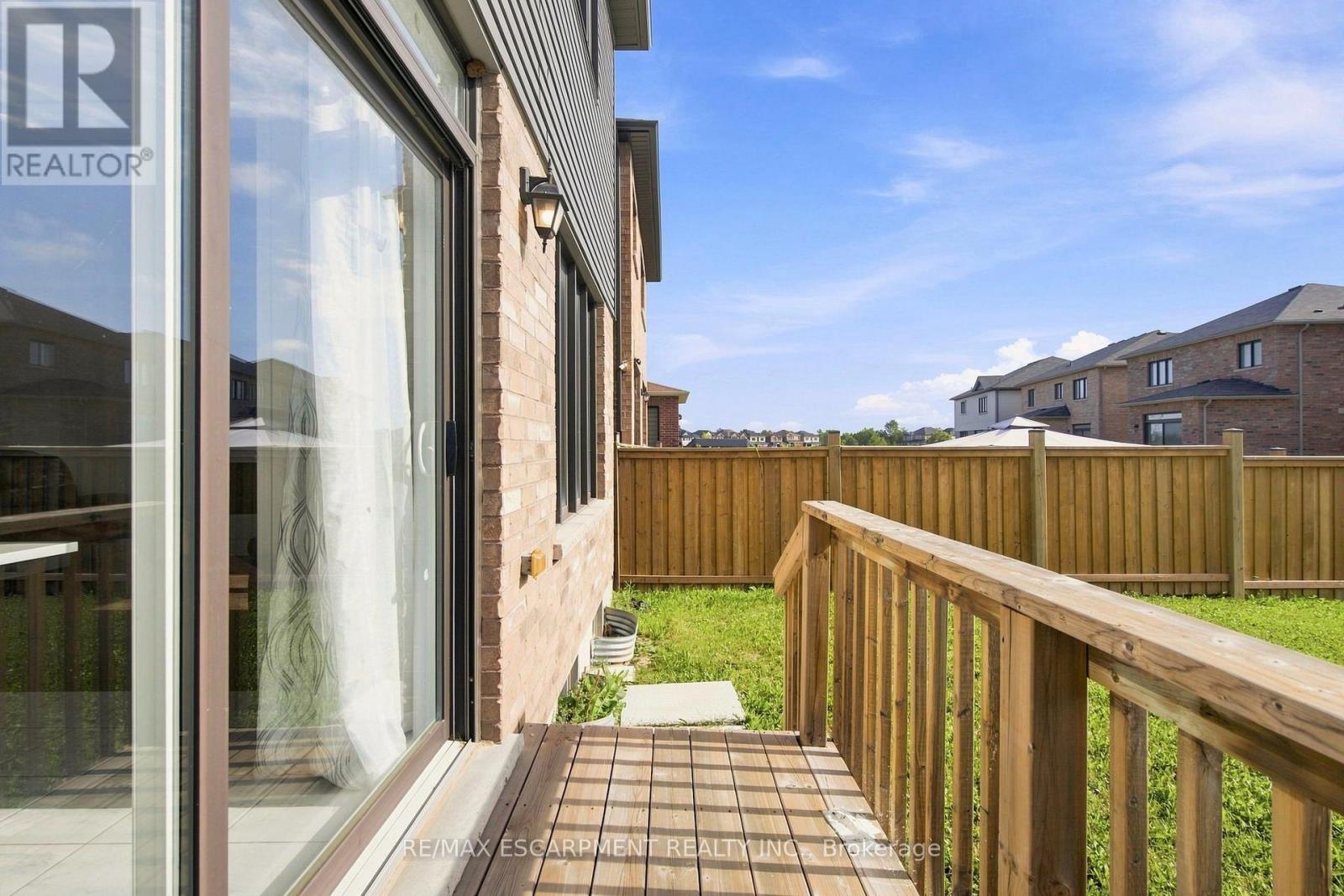 8 Magdalena Street, Hamilton, Ontario  L8K 5R9 - Photo 31 - X13688498