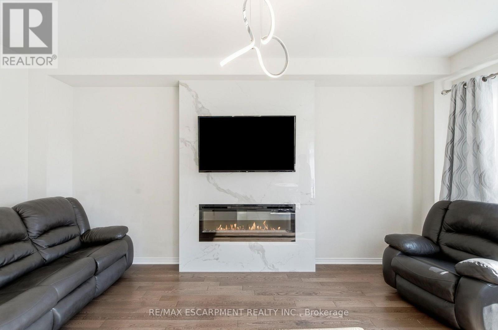 8 Magdalena Street, Hamilton, Ontario  L8K 5R9 - Photo 8 - X13688498