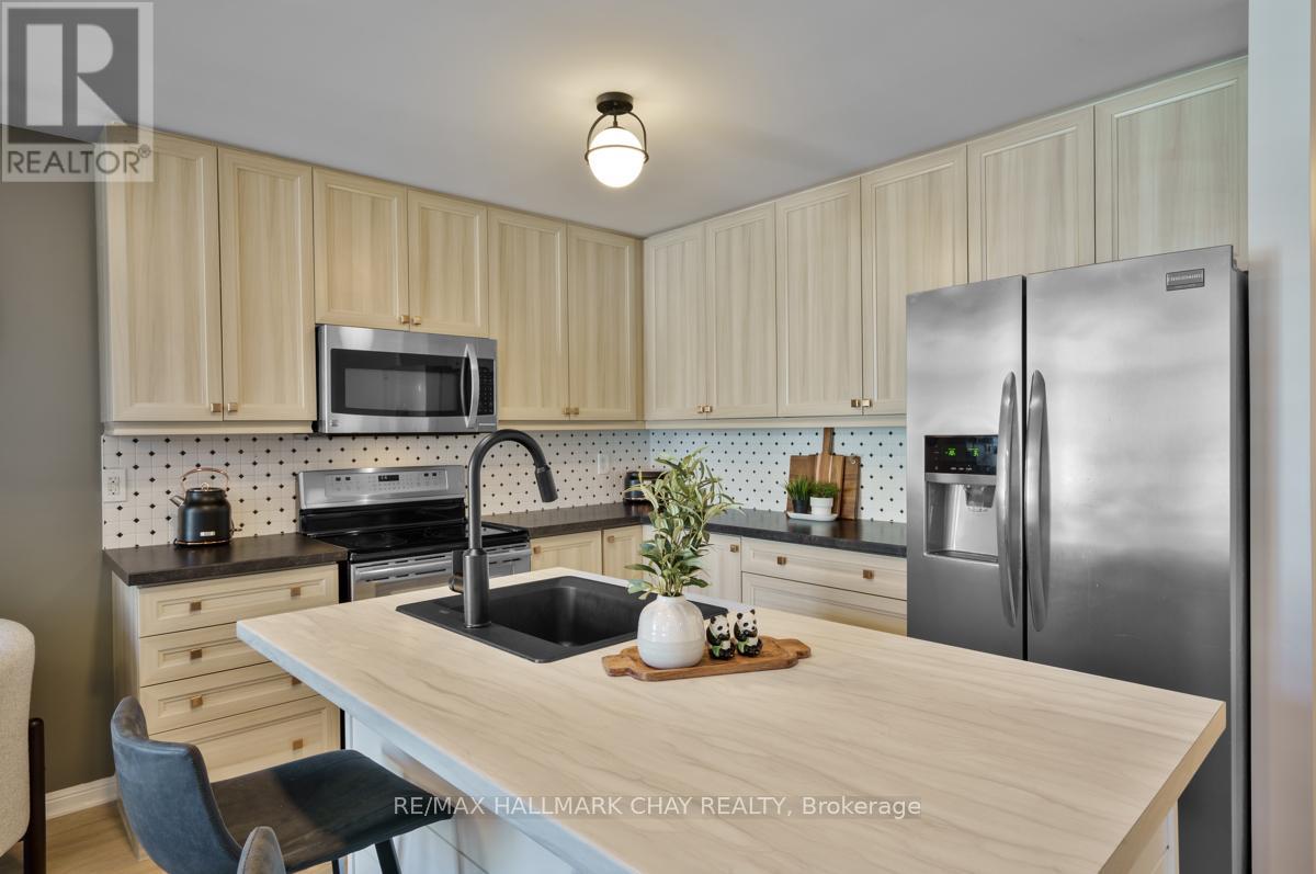 6 Carnoustie Lane, Georgian Bay, Ontario  L0K 1S0 - Photo 10 - X13688516