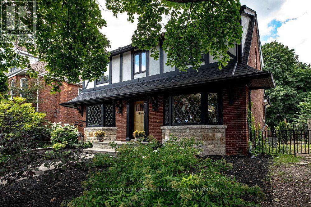 71 Stanley Avenue, Hamilton, Ontario  L8P 2L2 - Photo 3 - X13688526