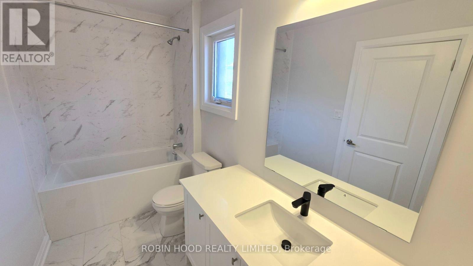 - - 398 Rita's Avenue, Newmarket, Ontario  L3X 2N1 - Photo 19 - X13688558