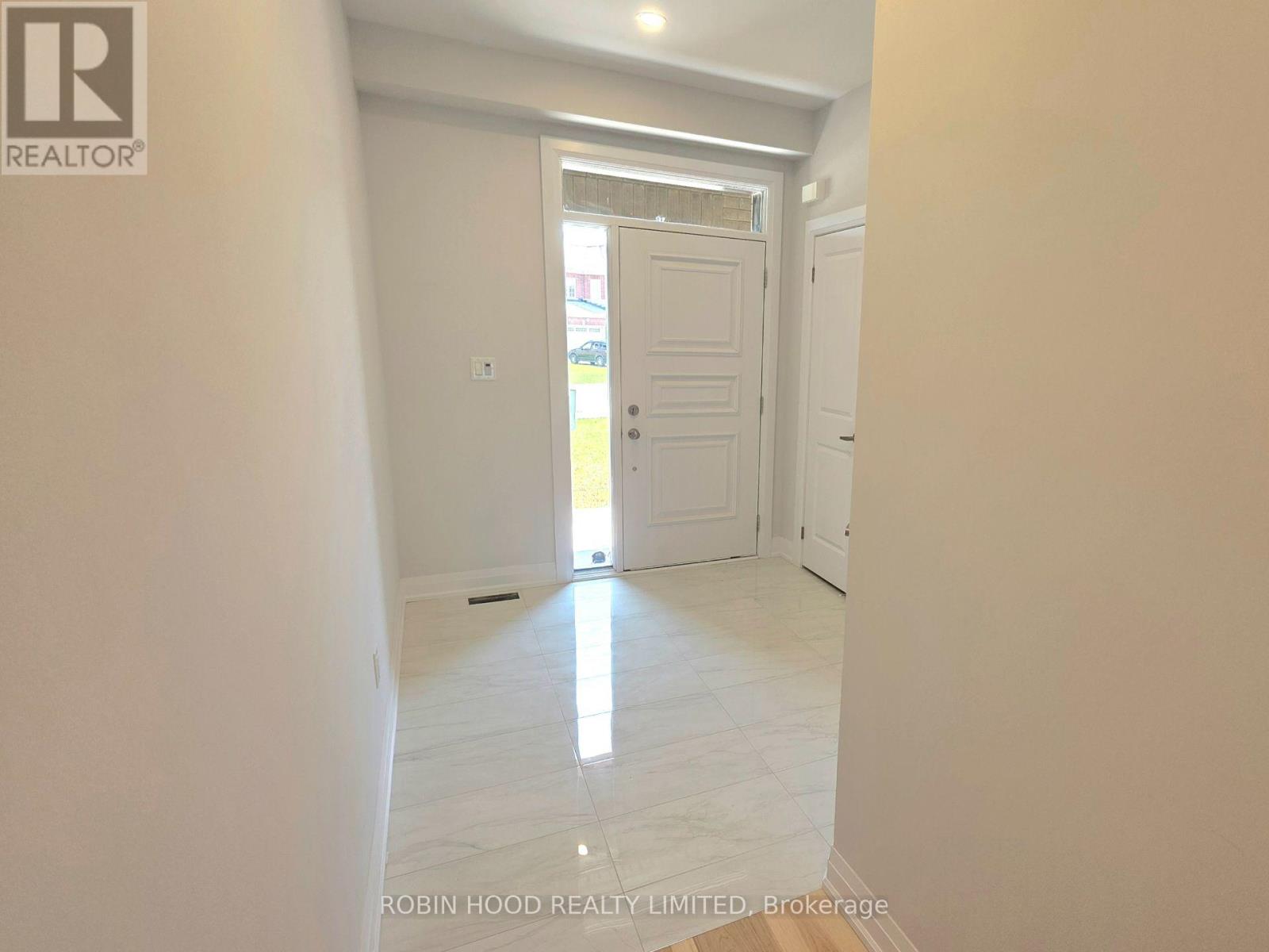 - - 398 Rita's Avenue, Newmarket, Ontario  L3X 2N1 - Photo 8 - X13688558