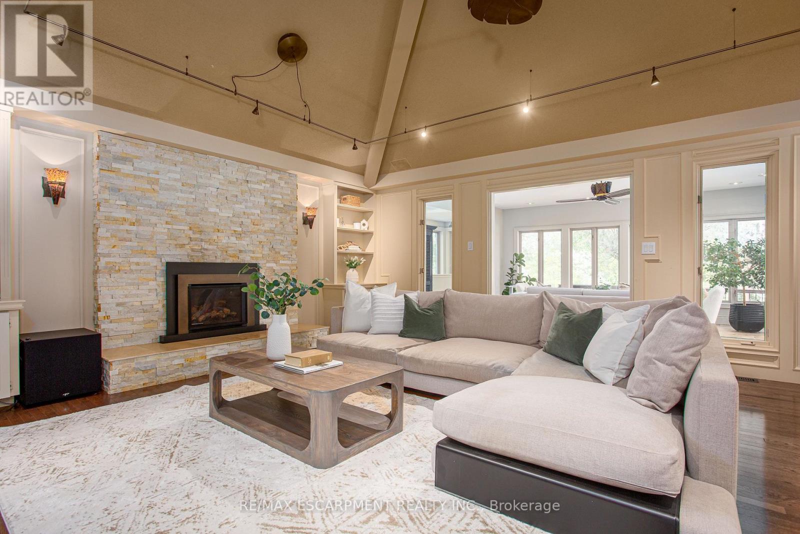 27 Blackberry Place, Hamilton, Ontario  L0R 1H2 - Photo 19 - X13688628