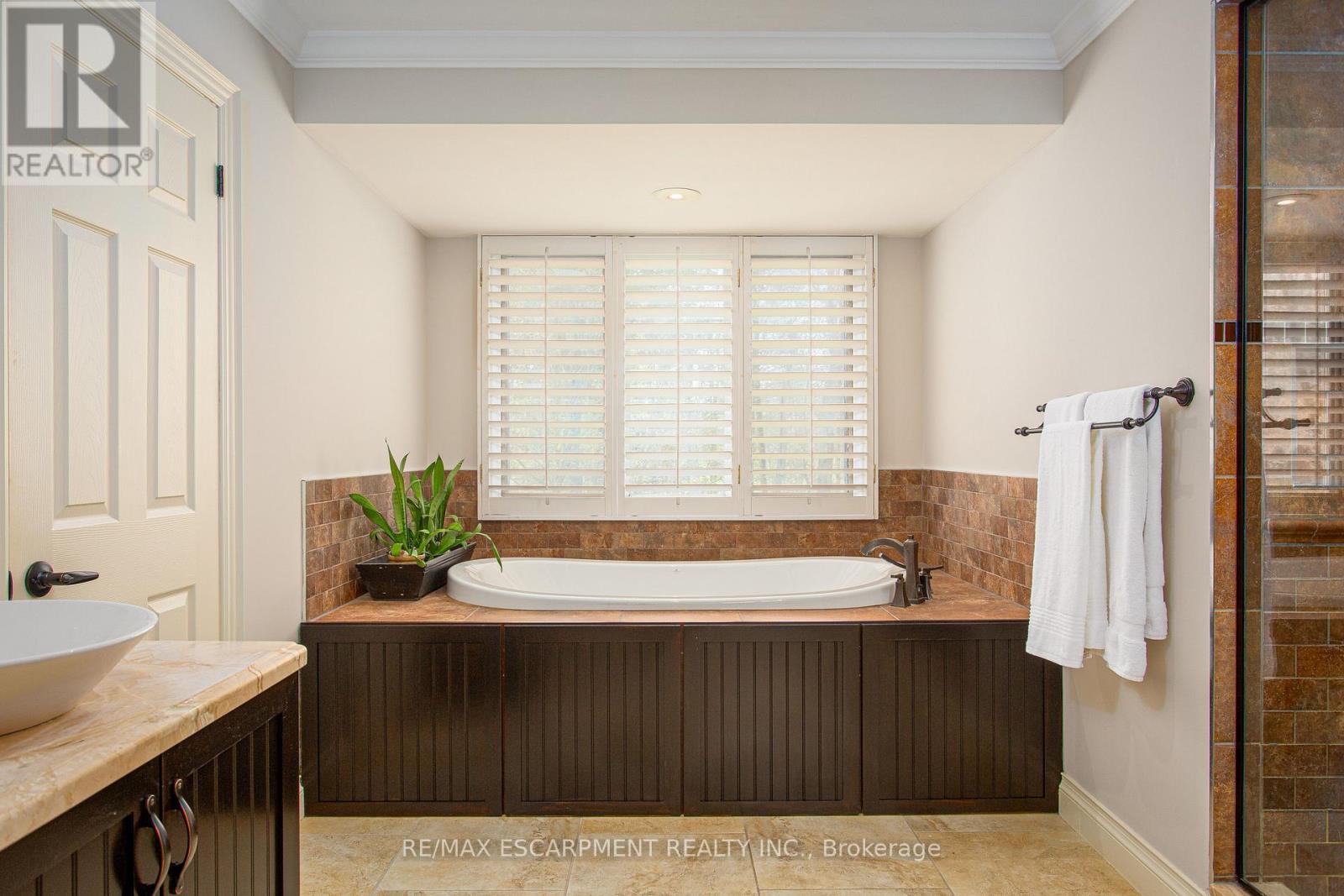 27 Blackberry Place, Hamilton, Ontario  L0R 1H2 - Photo 27 - X13688628