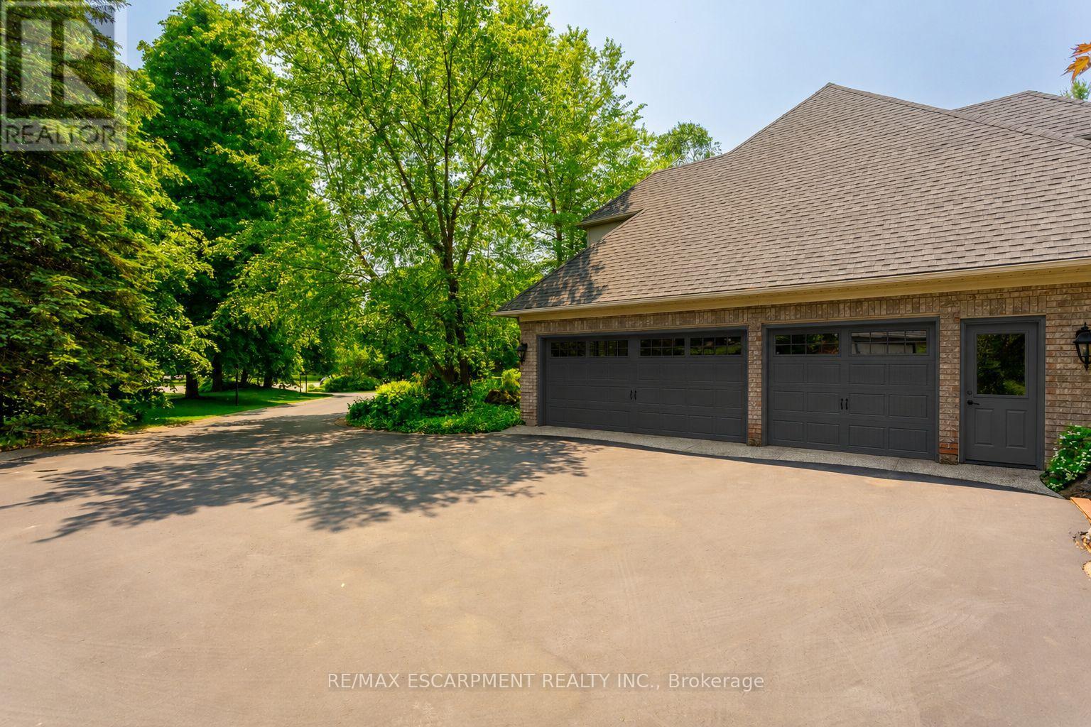 27 Blackberry Place, Hamilton, Ontario  L0R 1H2 - Photo 45 - X13688628