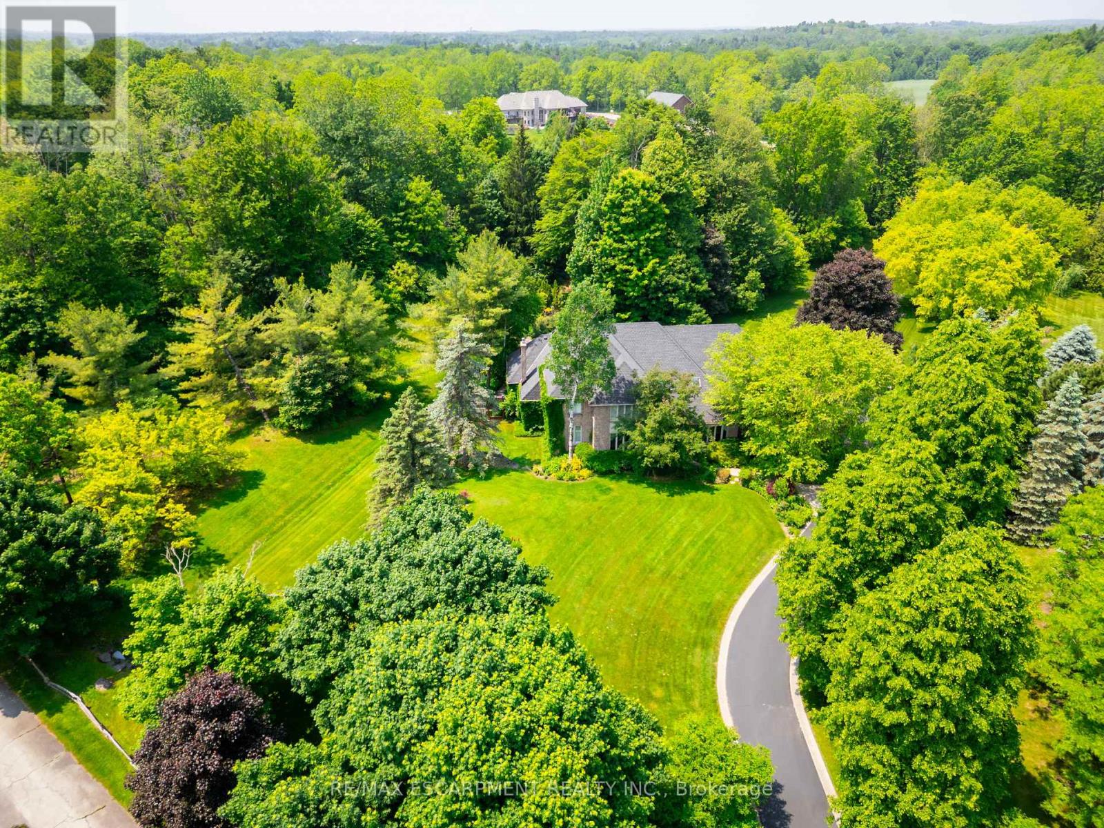 27 Blackberry Place, Hamilton, Ontario  L0R 1H2 - Photo 46 - X13688628
