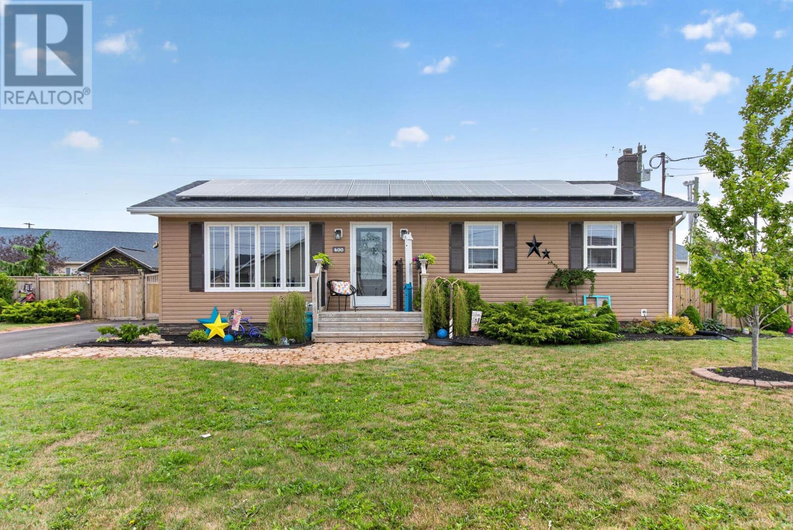 400 Duke Street, Summerside, Prince Edward Island  C1N 5X5 - Photo 2 - 202620928