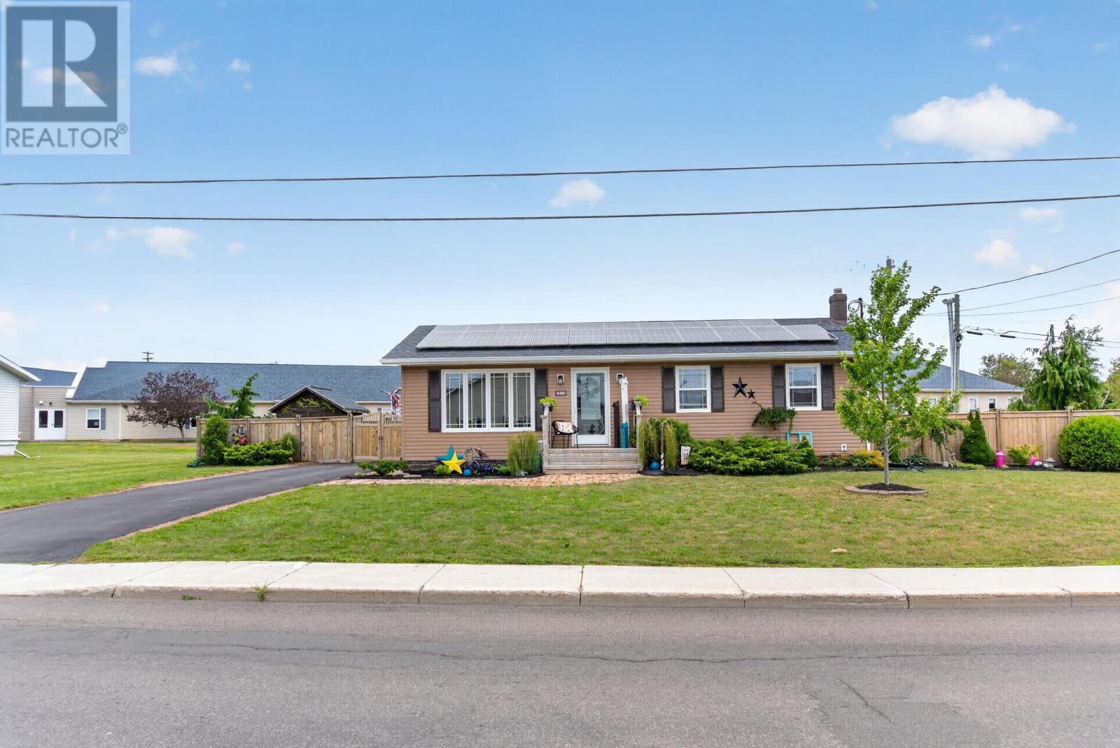 400 Duke Street, Summerside, Prince Edward Island  C1N 5X5 - Photo 3 - 202620928