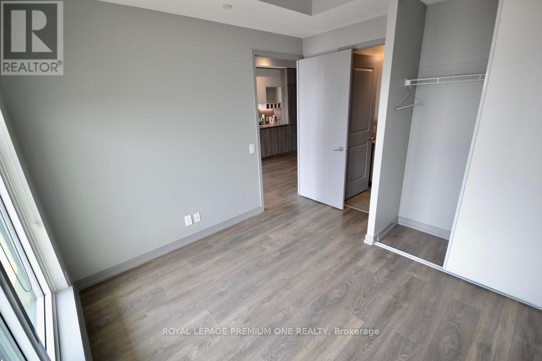 5 Buttermill Avenue, Vaughan, Ontario  L4K 0J5 - Photo 13 - N13688468
