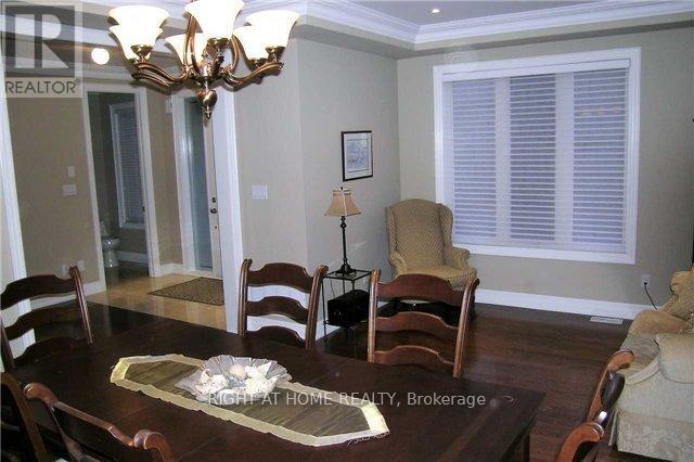 17 Bond Crescent, Richmond Hill, Ontario  L4E 3K2 - Photo 15 - N13685208