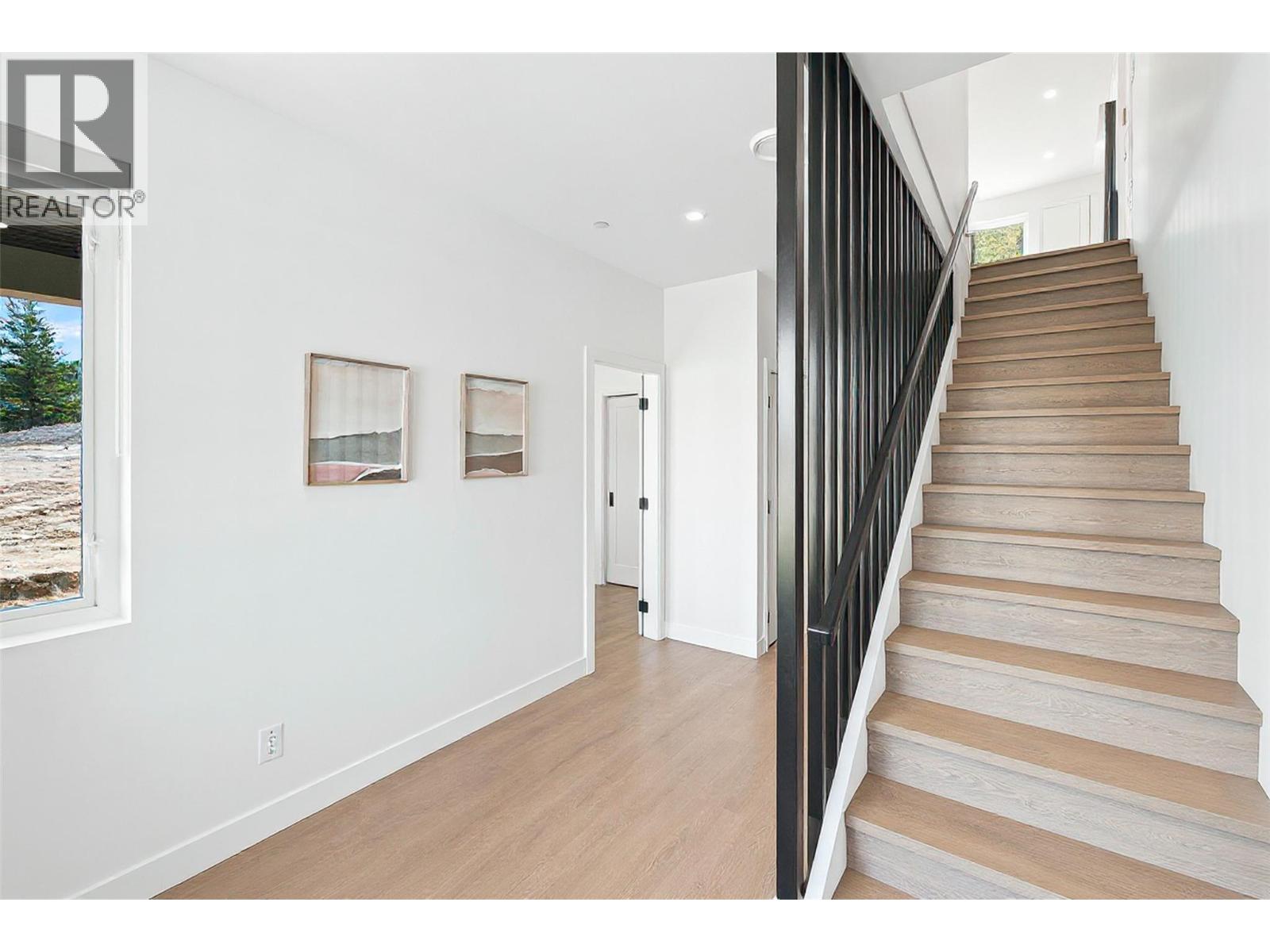 1673 Camas Court, Kamloops, British Columbia  V2E 0E6 - Photo 16 - 10378054