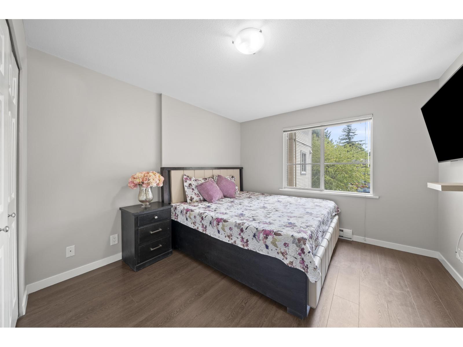 207 12083 92a Avenue, Surrey, British Columbia  V3V 8C8 - Photo 12 - R3156477