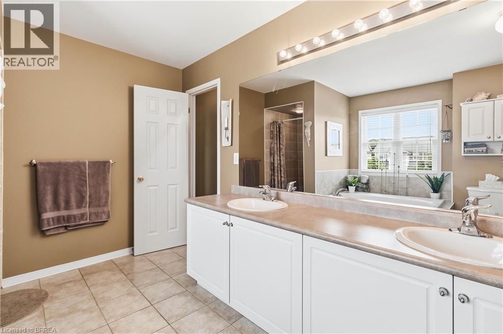 175 Blackburn Drive, Brantford, Ontario  N3T 0A2 - Photo 34 - 40855463
