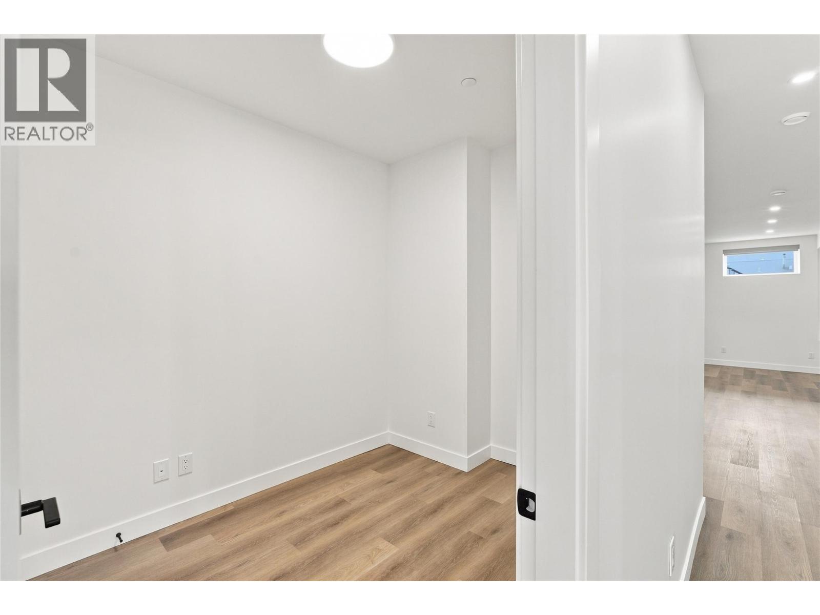 1673 Camas Court, Kamloops, British Columbia  V2E 0E6 - Photo 55 - 10378054