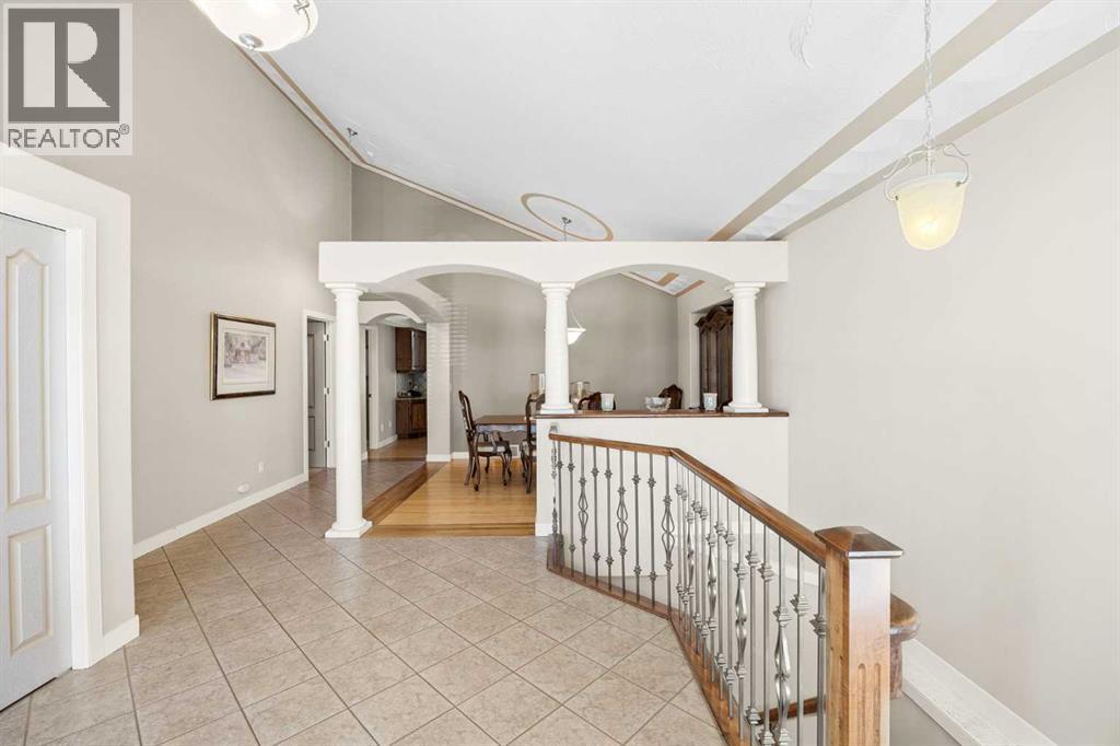 93 Coach Court SW, Calgary, Alberta  T3H 4P7 - Photo 6 - A2324190