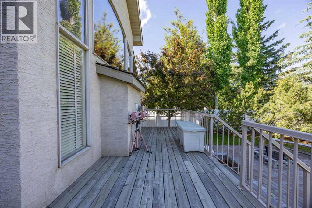 93 Coach Court SW, Calgary, Alberta  T3H 4P7 - Photo 38 - A2324190
